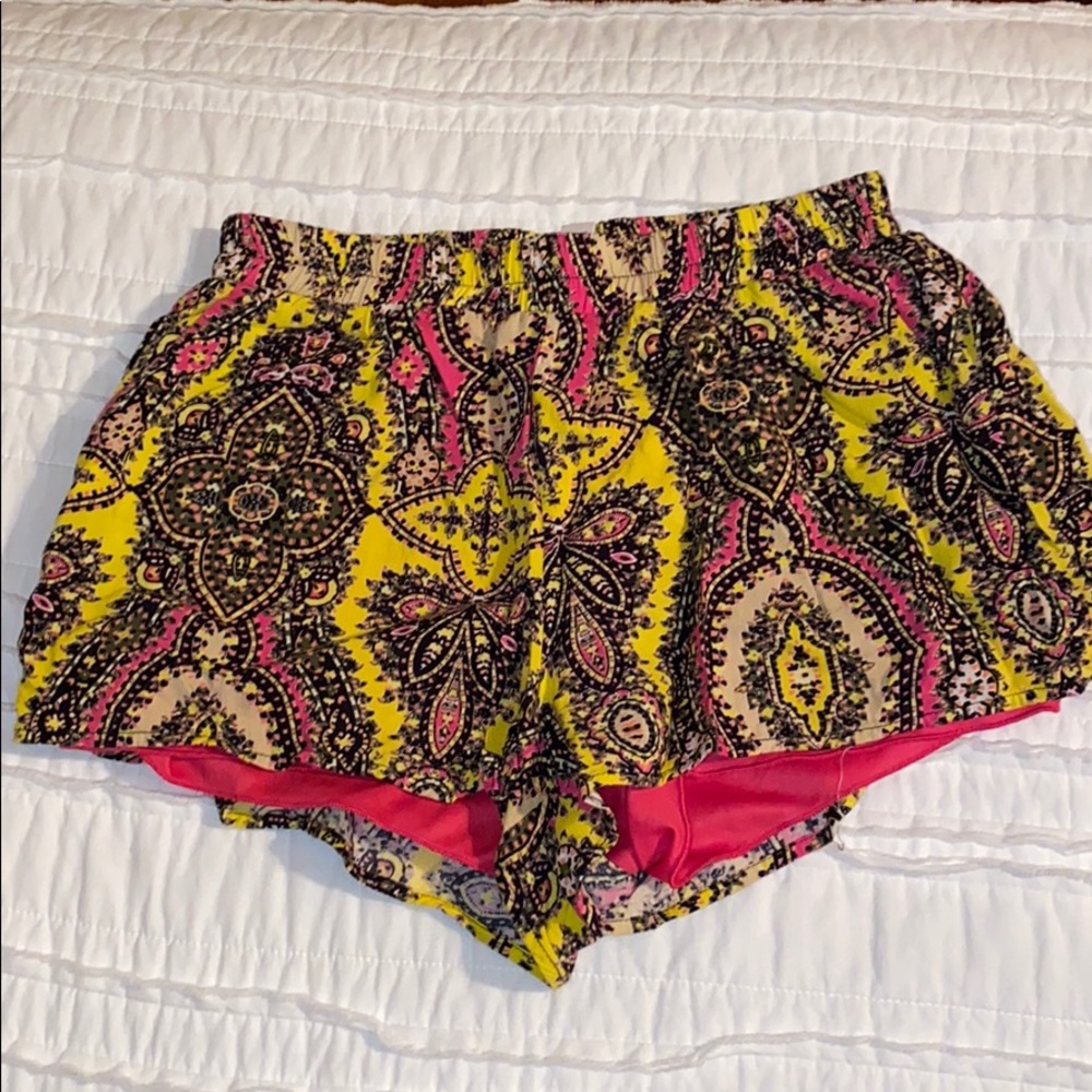 ⚡️3/$25 Miami Print Shorts
